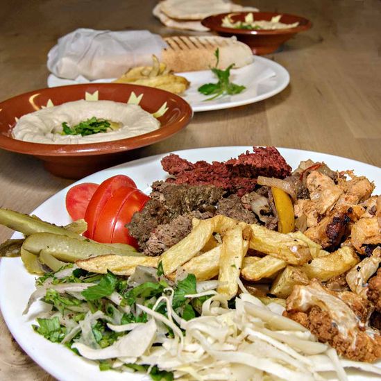 Verschiedene Speisen - Libanon Il Achdar